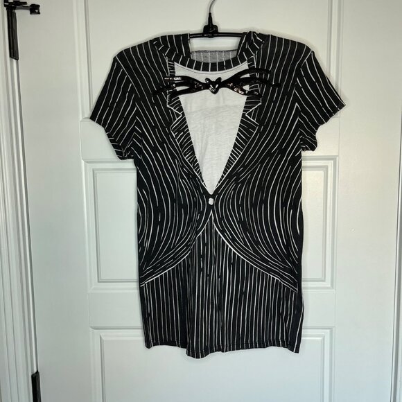 Disney The Nightmare Before Christmas Hooded Short Sleeve Tee JUNIORS Size XS/1 - Picture 2 of 8